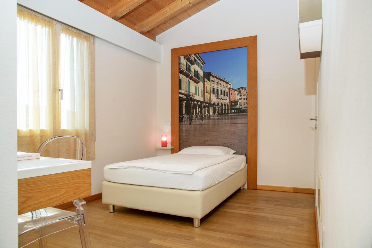 Via Verdi B&B Vago Екстер'єр фото