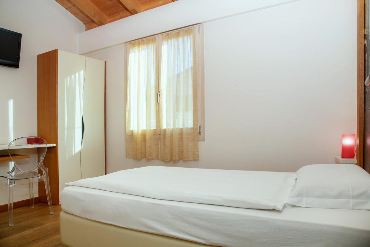 Via Verdi B&B Vago Екстер'єр фото